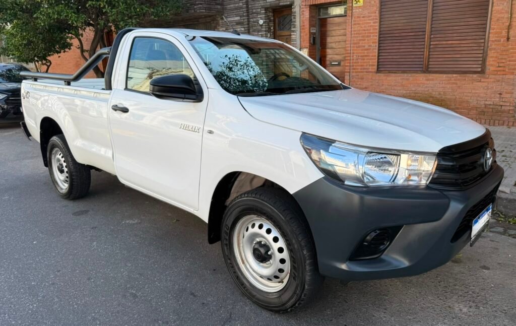 Toyota Hilux 2023