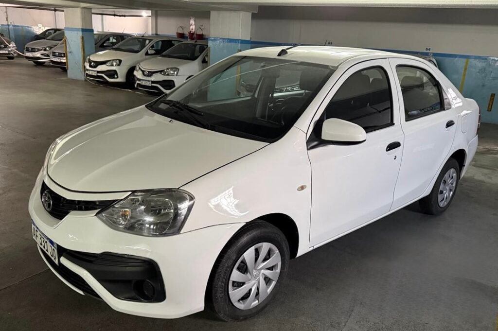 Toyota Etios 2022